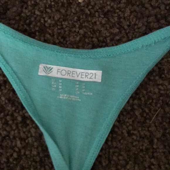 tank top - Picture 2 of 3